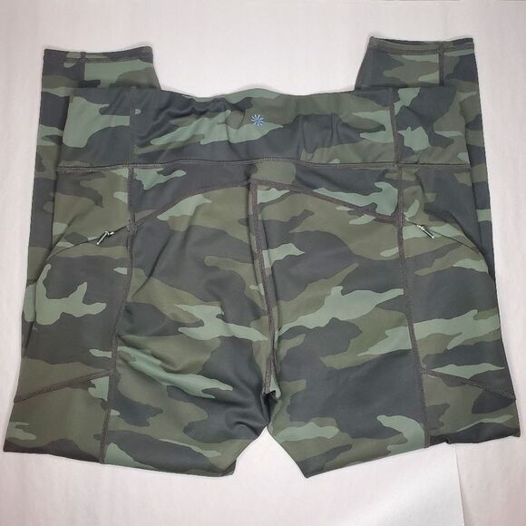 Athleta Camo Contender 7/8 Tight Size XL - Picture 5 of 12